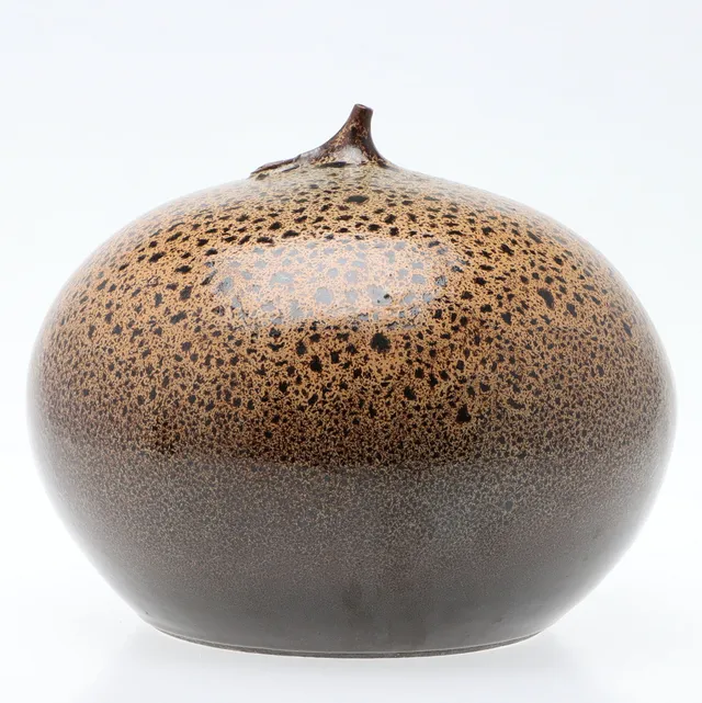 YNGVE BLIXT. Vas/skulptur, stengods, Höganäs, signerad, daterad -75.