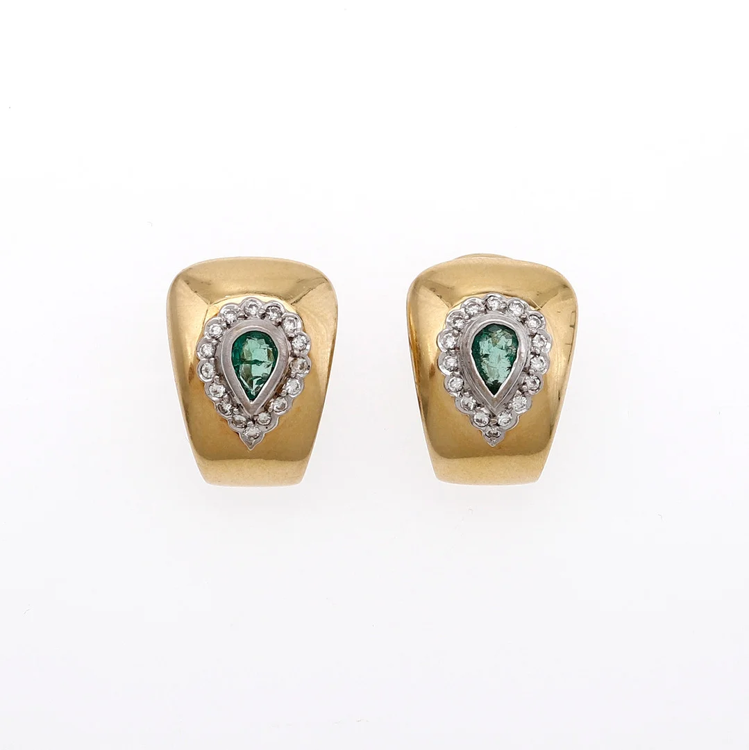 Emeralds and diamonds earrings, circa 1980. — Earrings — Balclis