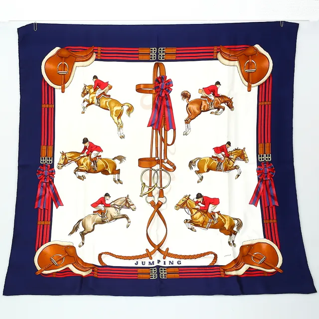 HERMÈS. Scarf, siden, "Jumping", design Philippe Ledoux 1971, Paris, Frankrike.