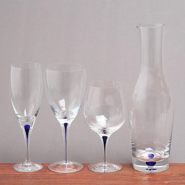 ERIKA LAGERBIELKE. Glasservisdelar, 13 delar, "Intermezzo", Orrefors.