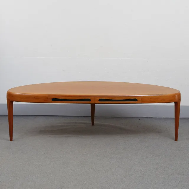 JOHANNES ANDERSEN, SOFFBORD "CAPRI" TEAK, 1960-TAL.
