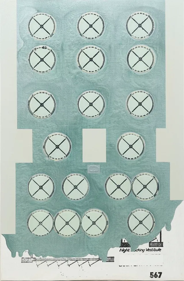 Clay Ketter: “Bastard Hotel”, 2004. Signeret på bagsiden. Olie på lærred med applikationer monteret på plade. 140×89 cm. Uindrammet.