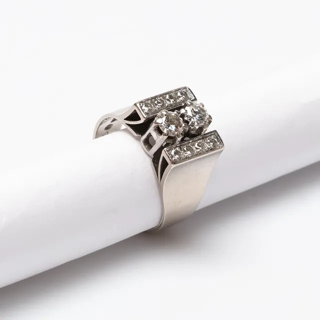 RING, vitguld, diamanter, Hellström & Åhrling Ab, Stockholm, 1983, 18k, ca 7,4 gram.