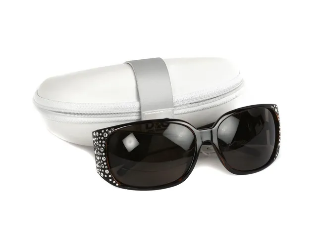 Solglasögon Dolce & Gabbana, Synth Havanna, modellnr: 8044B, färgkod: 502/73, mått: 64 16 125 3N, bruna bågar i plats med Swarovski, linsfärg: Amber, med manual, cert (ej ifyllt) och putsdukar i hårt fodral