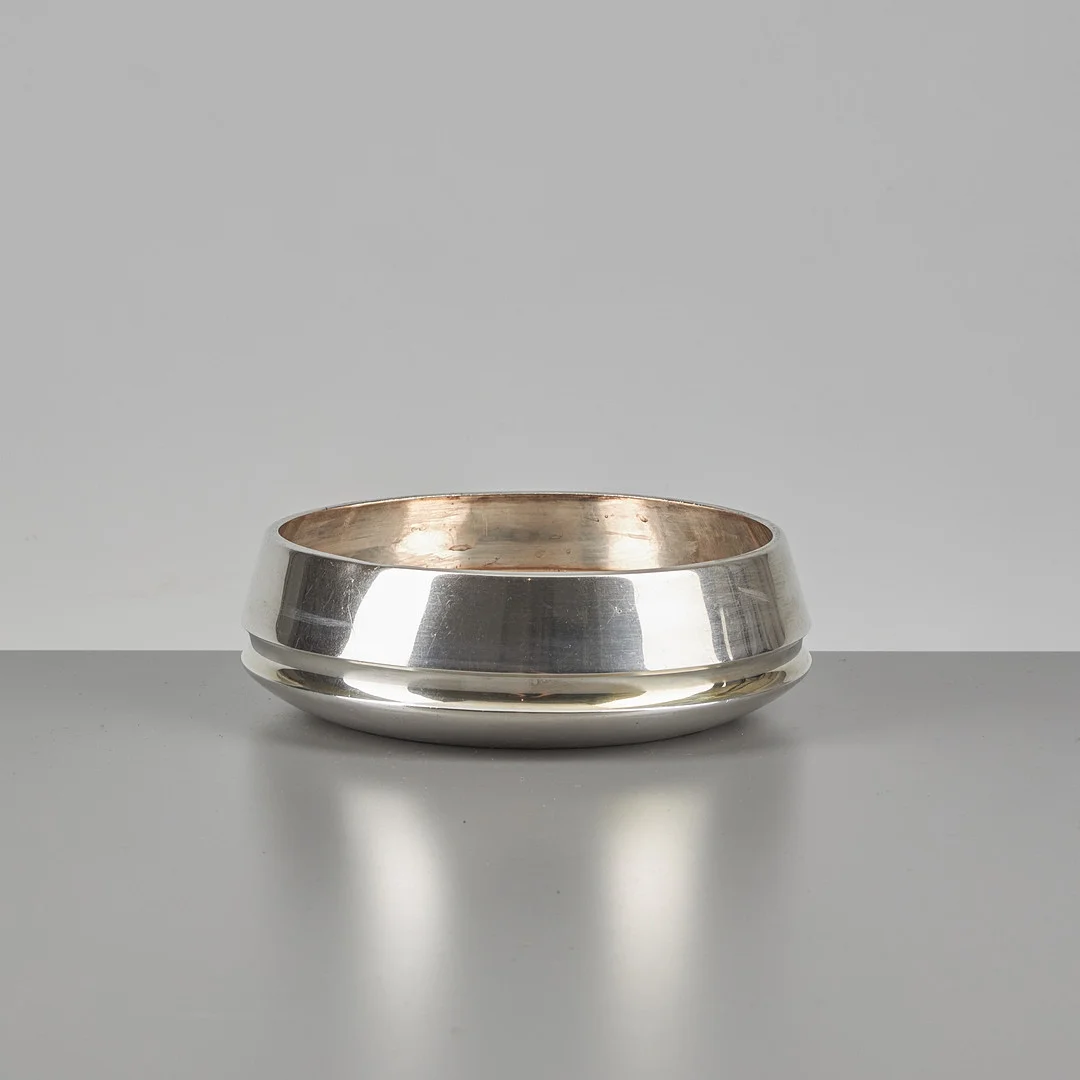 PEKKA PIEKÄINEN. SKÅL, silver, Auran Kultaseppä, Åbo 1978. — Silver — Stockholms Auktionsverk Helsinki
