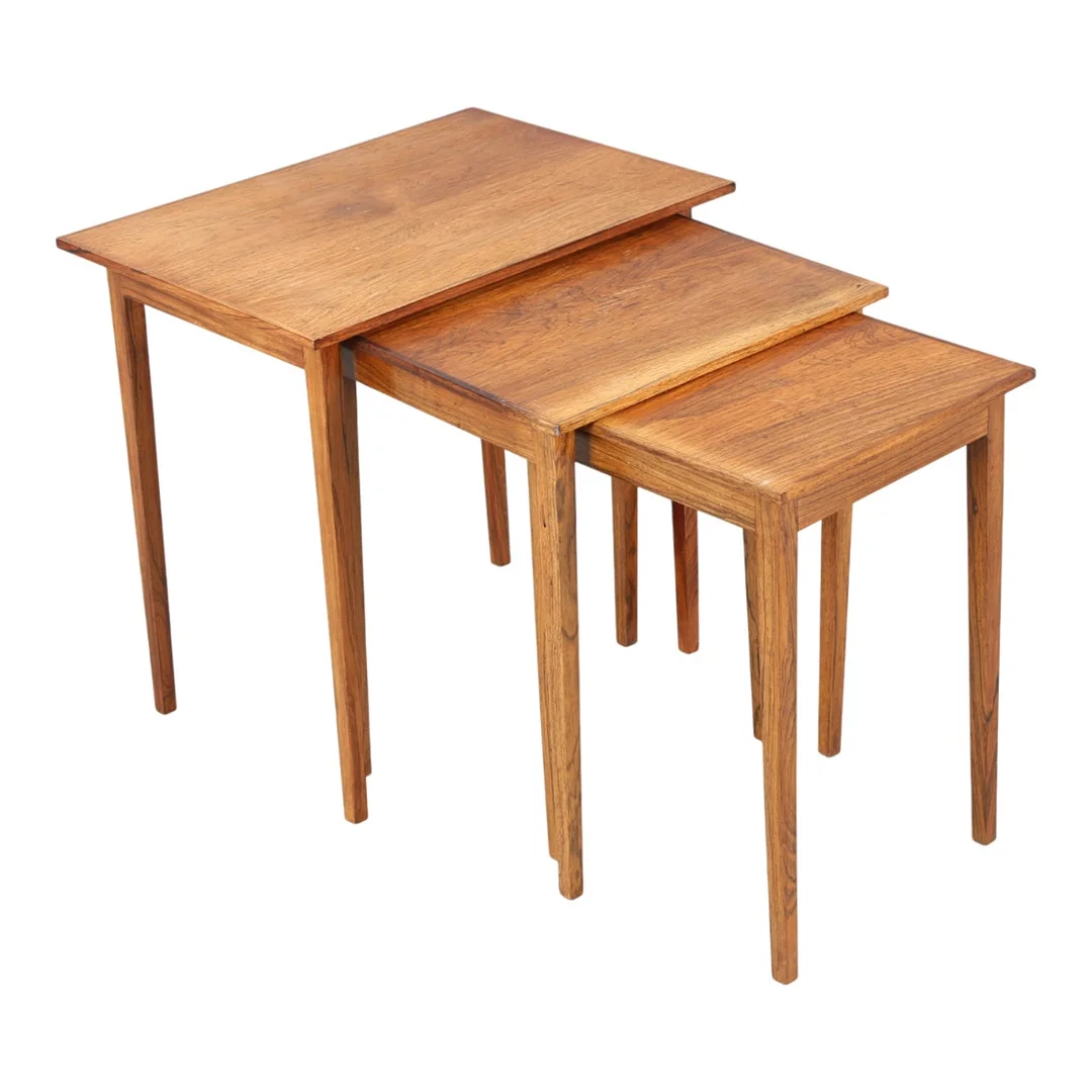 Indskudsbord af palisander, 1960'erne (3). — Coffee Tables — Bidstrup Auktioner