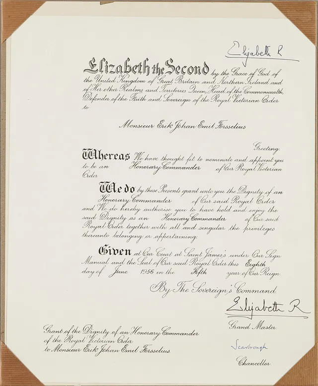 UTMÄRKELSE, "Honorary Commander", Storbrittanien, 1956, bär Elizabeth the Seconds namnteckning.