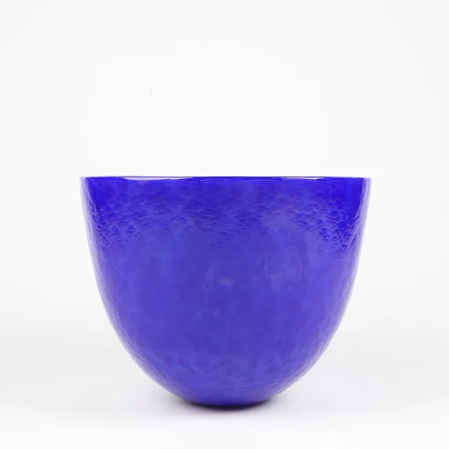 SKÅL, ”Indigo”, blått glas, Eva Englund, Målerås.