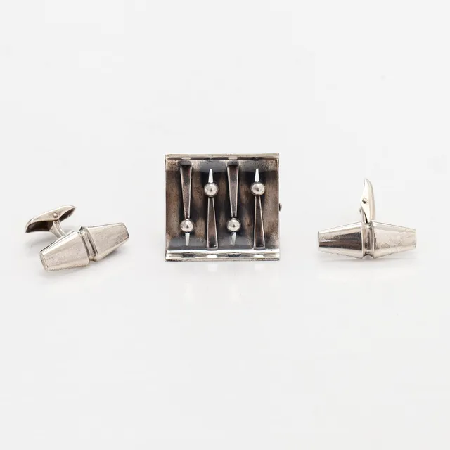 Elis Kauppi, manschettknappar och brosch, silver, Kupittaan Kulta, Åbo 1960-tal.