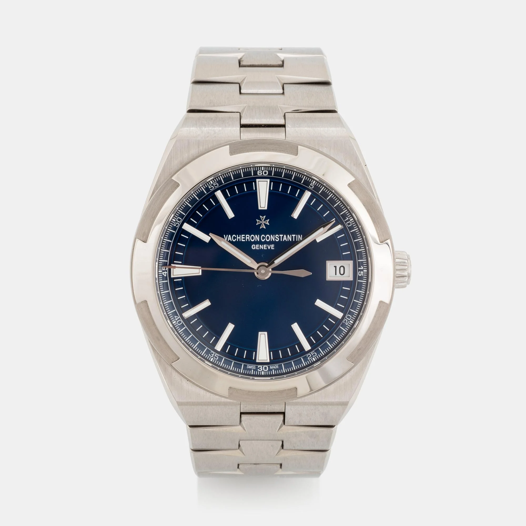 Vacheron Constantin, Overseas. — Bukowskis