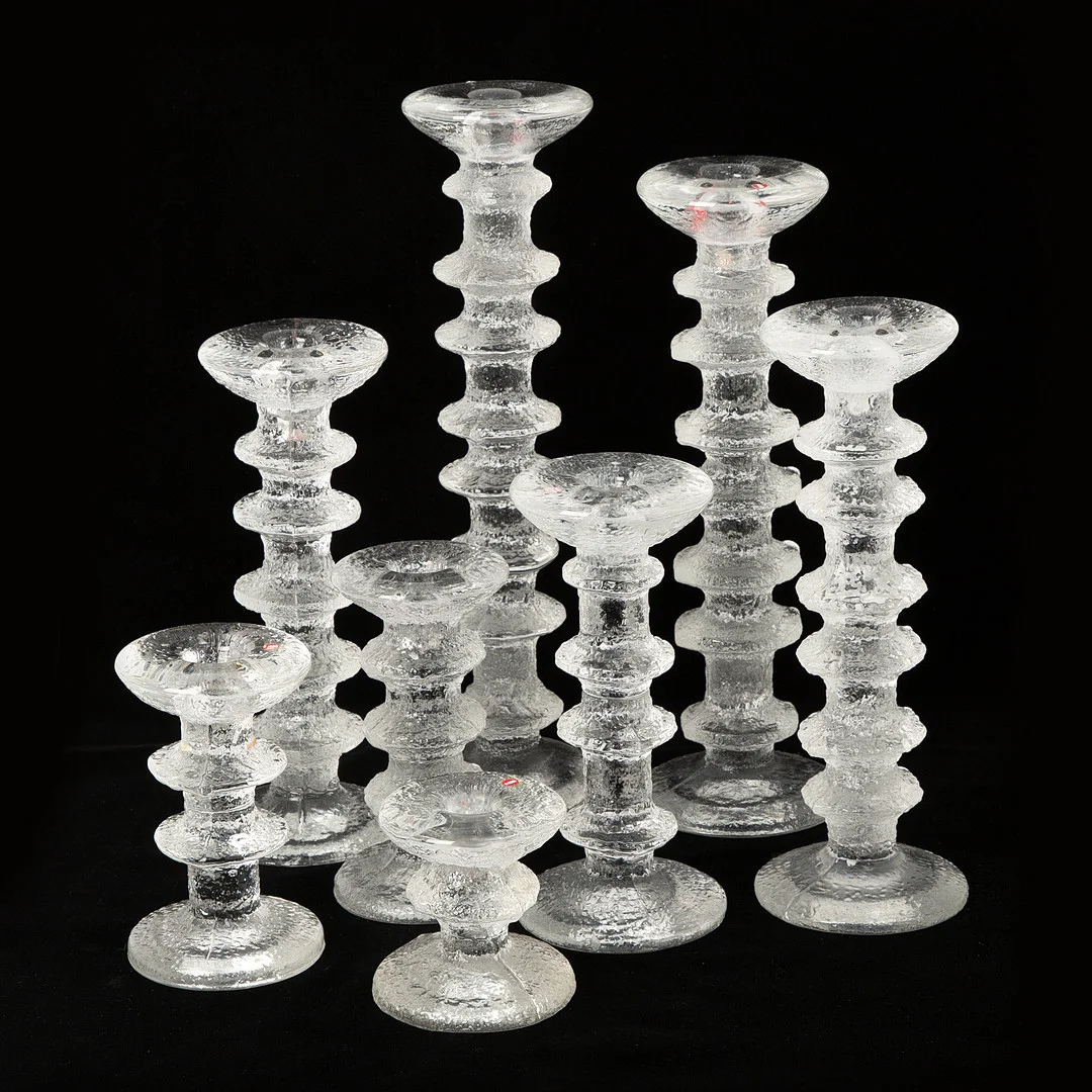 TIMO SARPANEVA. Ljusstakar, "Festivo", åtta st, glas, Iittala. — Utility glass — Stockholms Auktionsverk Göteborg