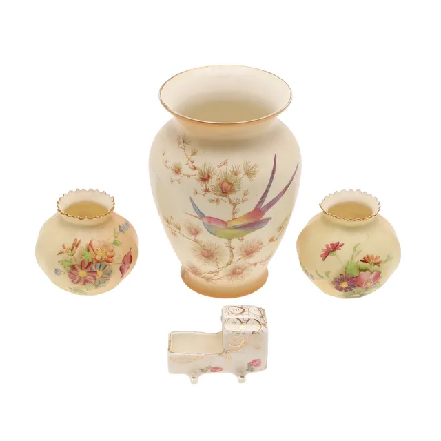 A PAIR OF ROYAL WORCESTER BLUSH IVORY SQUAT VASES, AND OTHER CERAMICS.