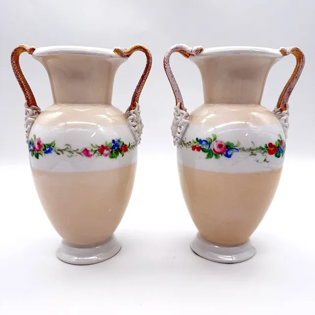 2 X BING & GRØNDAHL DÄNEMARK HENKELVASEN CA. 1853–1895.