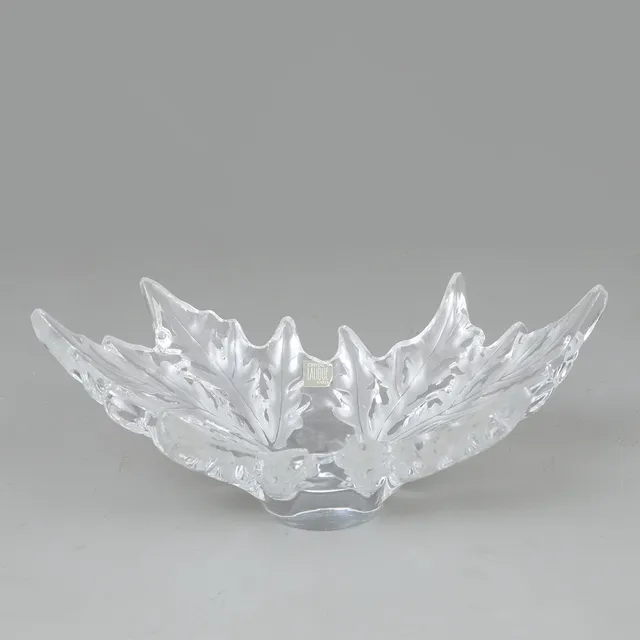 CHAMPS-ÉLYSÉES GRAND BOWL. Skål i helkristall, formgiven 1951 av Marc Lalique, Lalique Paris.