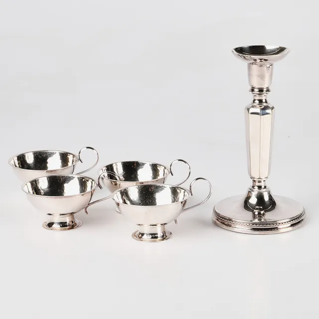 LJUSSTAKE OCH MUGGAR, silver, GAB, 1900-tal.