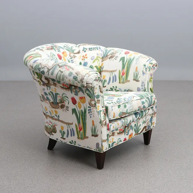 FÅTÖLJ. Textilklädsel i "Prima Vera", Josef Frank, Svenskt Tenn.
