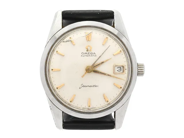 OMEGA, Seamaster, Cal 562, Serie nr. 17609123, Ref nr. CK 14701, Boett nr. 14701 1 SC (SGR), herrur, 33,5 mm, stål, automatisk, plexiglas (skadat), datum, skadad urtavla, läderband, ca 1960.