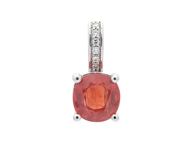 HÄNGE, platina, kuddslipad orange safir ca 1,54 ct, 6 briljantslipade diamanter ca 0,03 ctv, ca TW-W/VS, höjd 13 mm, vikt 1,8 g, små nagg.