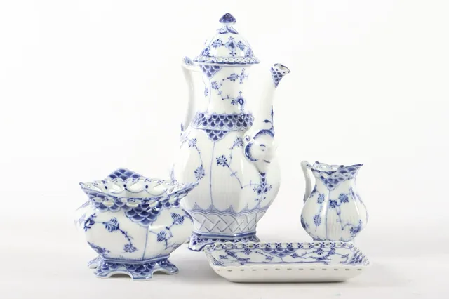 Arnold Krogh for Royal Copenhagen / Kgl. P. Musselmalet Helblonde mokkasrvice (5)