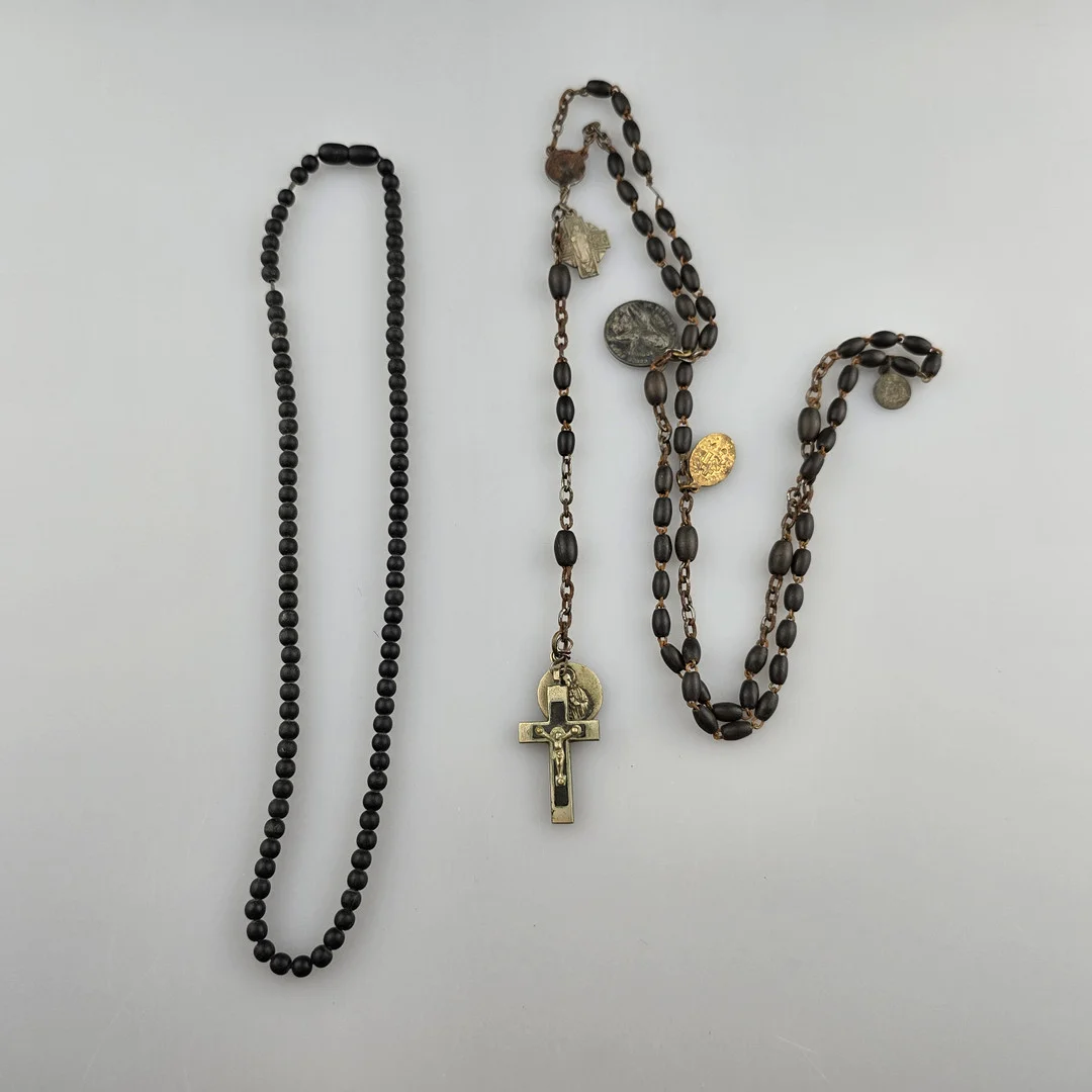 - GAGAT-TRAUERKETTE & ROSENKRANZ. — Necklace — Auktionshaus Blank