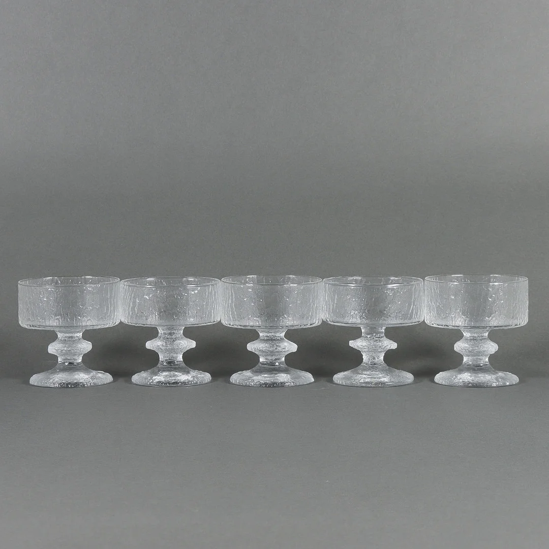 TIMO SARPANEVA. Dessertskålar 5 stycken, glas, Iittala Festivo. — Other — Karlstad Hammarö Auktionsverk
