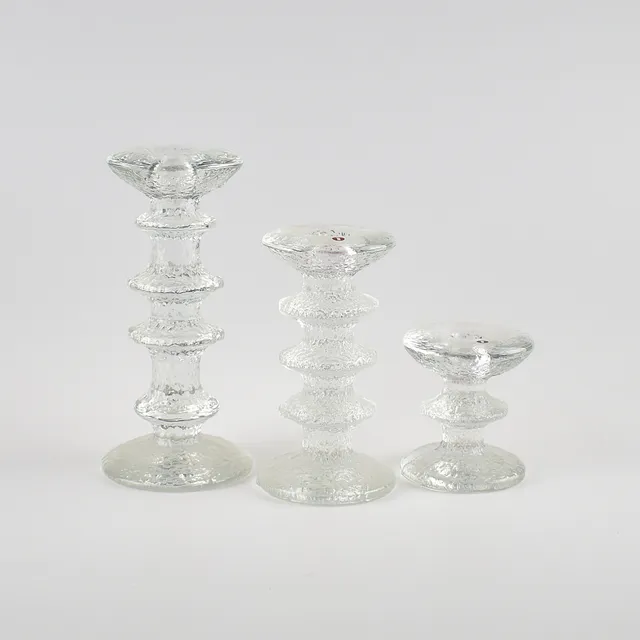 TIMO SARPANEVA. Ljusstakar, 3 stycken, "Festivo", glas, Iittala, Finland.