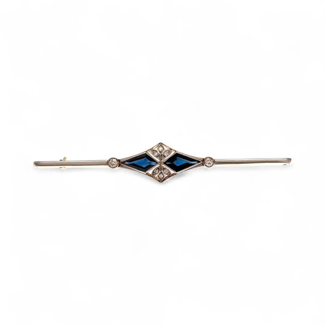 Art Deco diamonds and sapphires brooch, circa 1925. — Brooches & Pendants — Balclis