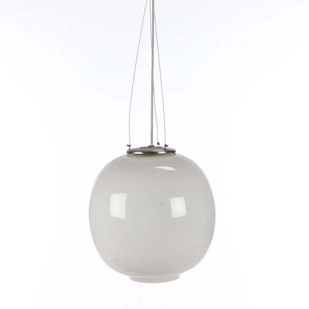 Vilhelm Lauritzen for Louis Poulsen. Radio house pendant made of white opal glass — Lamps and lighting/Pendant lights — Lauritz