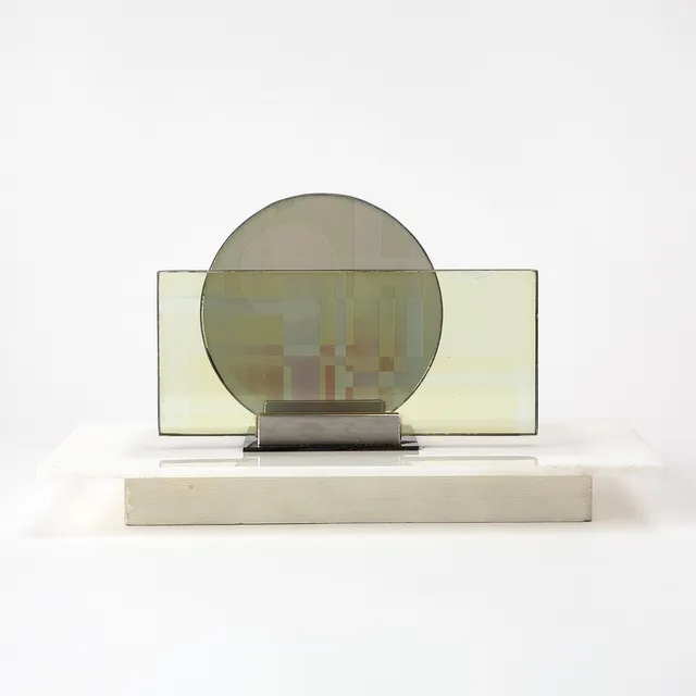 ERIC H OLSON. Optochromi.