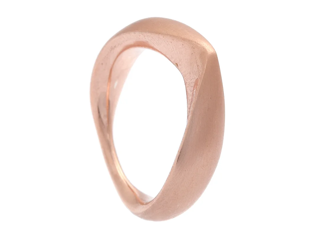 RING, sterling silver, förgyllt, stl 17 mm, vikt 6,5 g. — Smycken/Ring — Kaplans