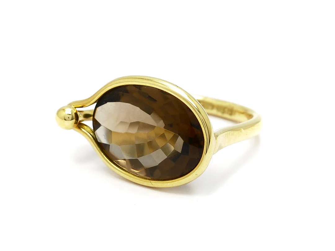 GEORG JENSEN, ring, 18K guld, rökkvarts, design TORUN BÜLOW-HÜBE, "Savannah", stl 17,5 mm+, vikt 6,6 g. — Smycken/Ring — Kaplans