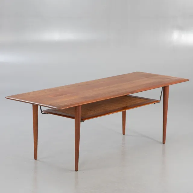 PETER HVIDT & ORLA MØLGAARD NIELSEN. France & Son, Couchtisch, Modell 'FD 516'.