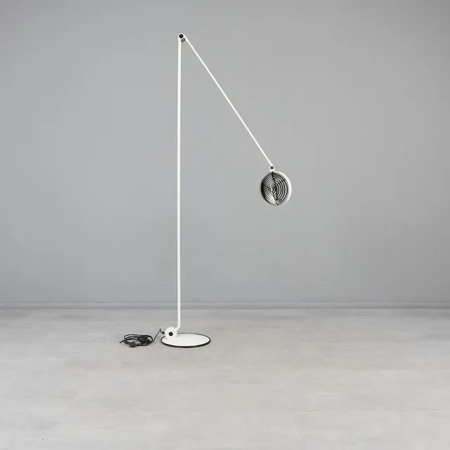 TOMMASO CIMINI. Lumina, Stehleuchte, Modell 'Elle 55', Aluminium, Stahl, Entwurf 1984, Italien.