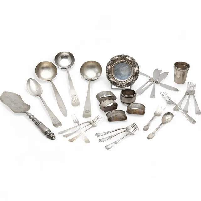 Various cutlery items and accessories for table service in silver, 20th Century.