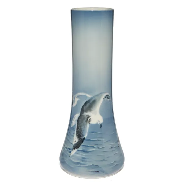 Gran, Halfdan — Vase