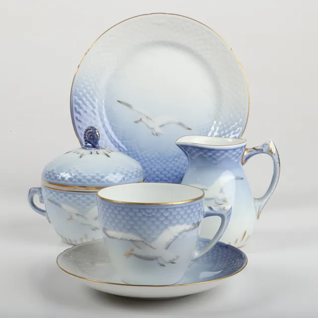 KAFFESERVIS, 32 delar, "Måsen", porslin, Bing & Gröndahl, Danmark.