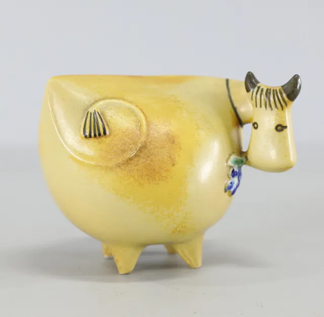 LISA LARSON. Figurin, stengods, ko, ur serien "Stora Zoo", Gustavsberg.