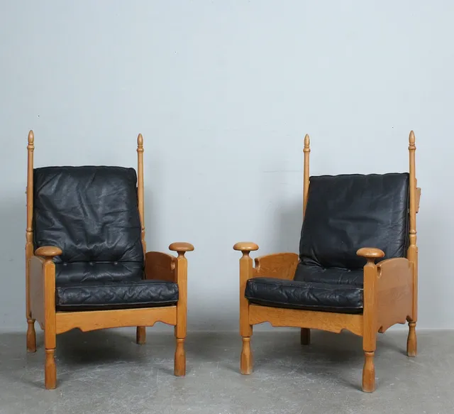 ABRAHAM SPRIJ. für Sprij Meubelen, Paar Sessel, Modell 'Siegfried', Eiche, Leder, Niederlande, 1960er.