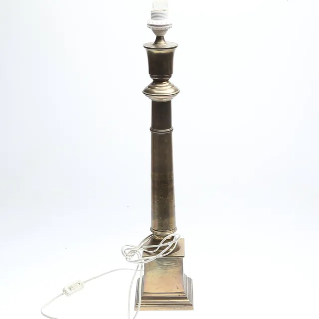 BORDSLAMPA, mässing, 1900-tal.