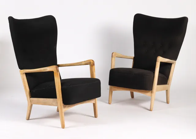 Søren Hansen for Fritz Hansen. Two armchairs (2)