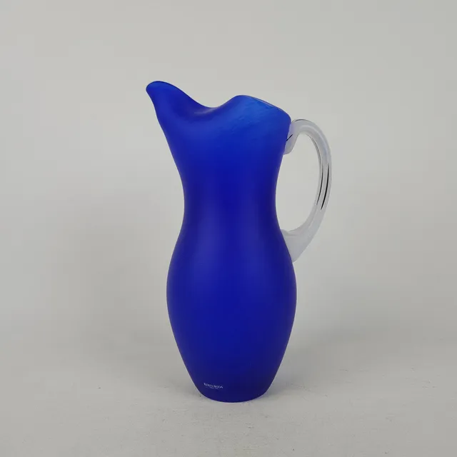 GUNNEL SAHLIN. Kanna, glas, signerad.