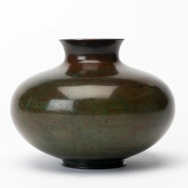 SUNE BÄCKSTRÖM. Vas, brons, signerad, modell 9121, 1920/30-tal.