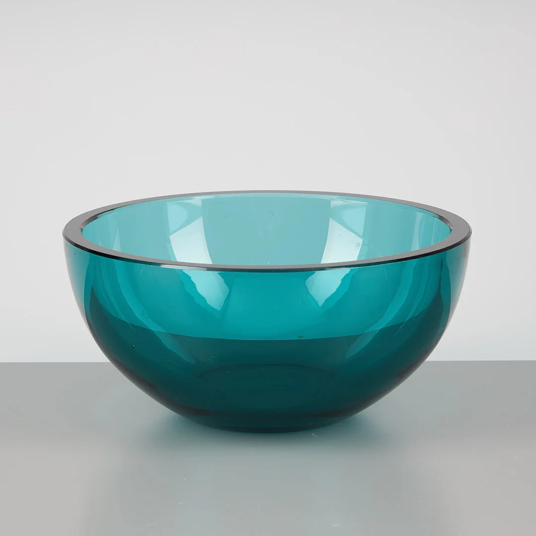 GÖRAN HONGELL. SKÅL, grönt glas, Karhula-Iittala, modell 9696, 1933-1939. — Utility glass — Stockholms Auktionsverk Helsinki