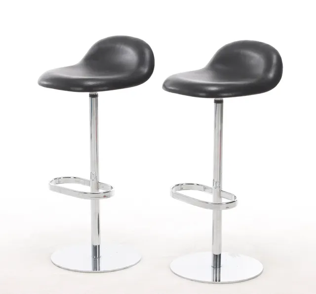Komplot Design for GUBI. Two barstools, model 3D. (2)