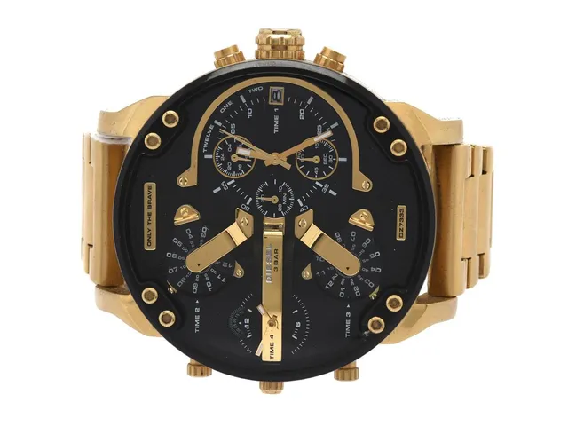 Diesel, "Mr Daddy 2.0", Only the brave, Refnr DZ7333, guldtonat stål, quartz, kronograf, datum, mineralglas, 57mm, box, manual