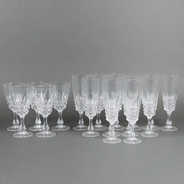 GLAS 17 stycken.