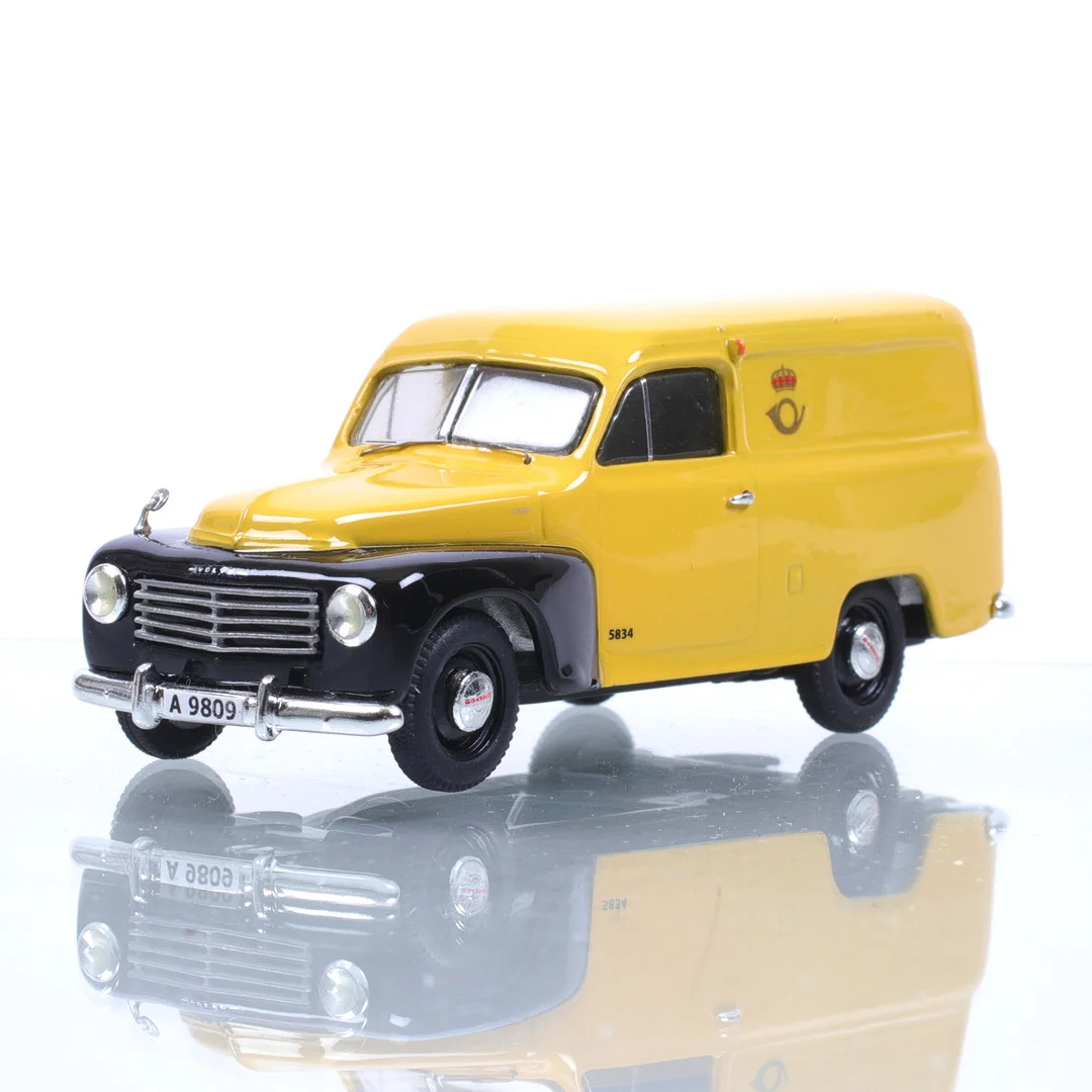 MODELLBIL, Postbil - Volvo PV 445, -54, numrerad 30/100, André Models. Skala 1:43. — Toys — Stadsauktion Sundsvall