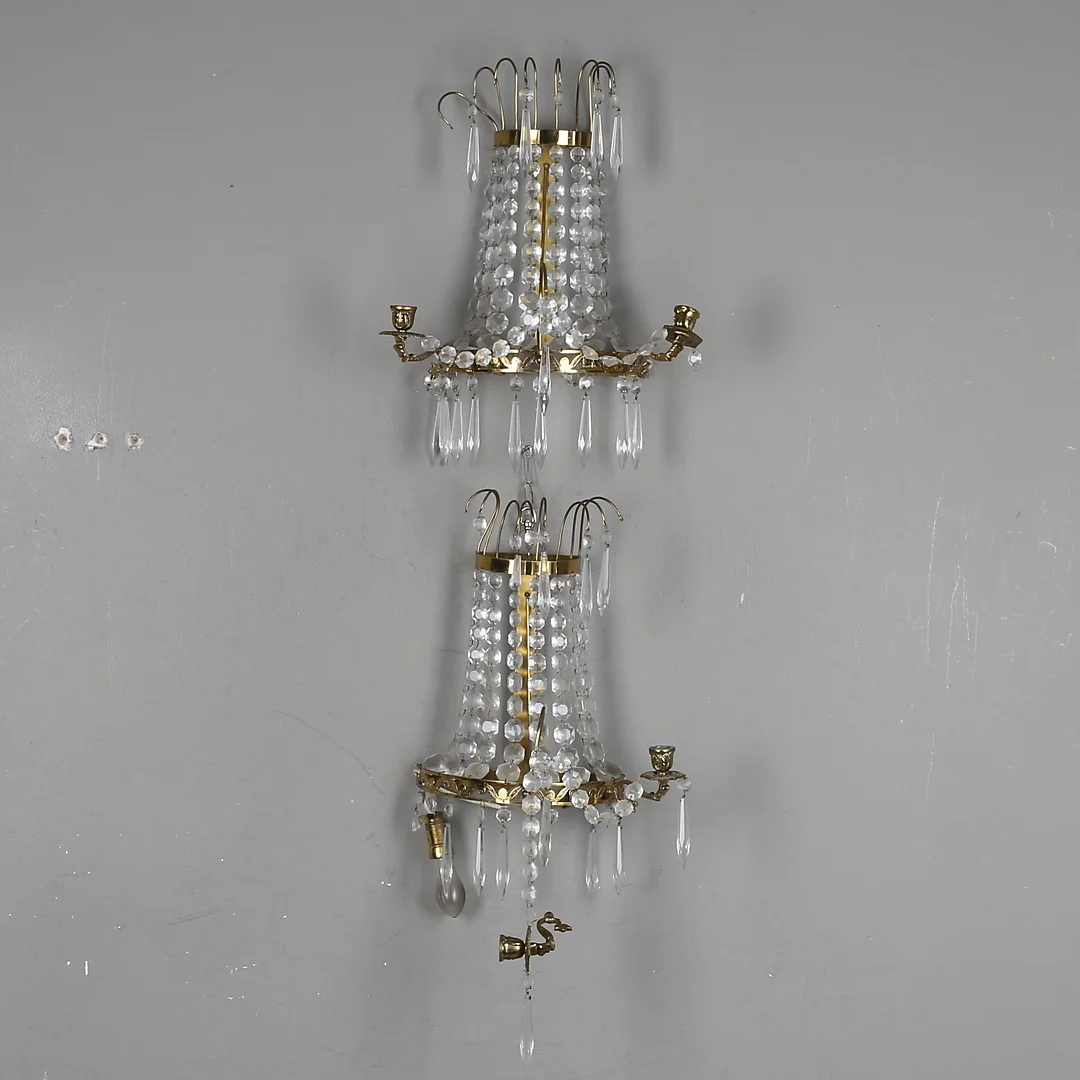 VÄGGLAMPETTER, 1 par, empirestil, 1900-talets andra hälft. — Wall Lights — Gomér & Andersson Norrköping