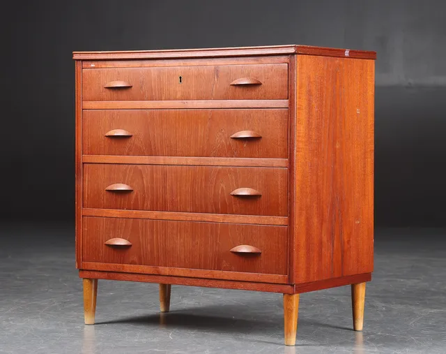 Kommode af teak, 1960'erne