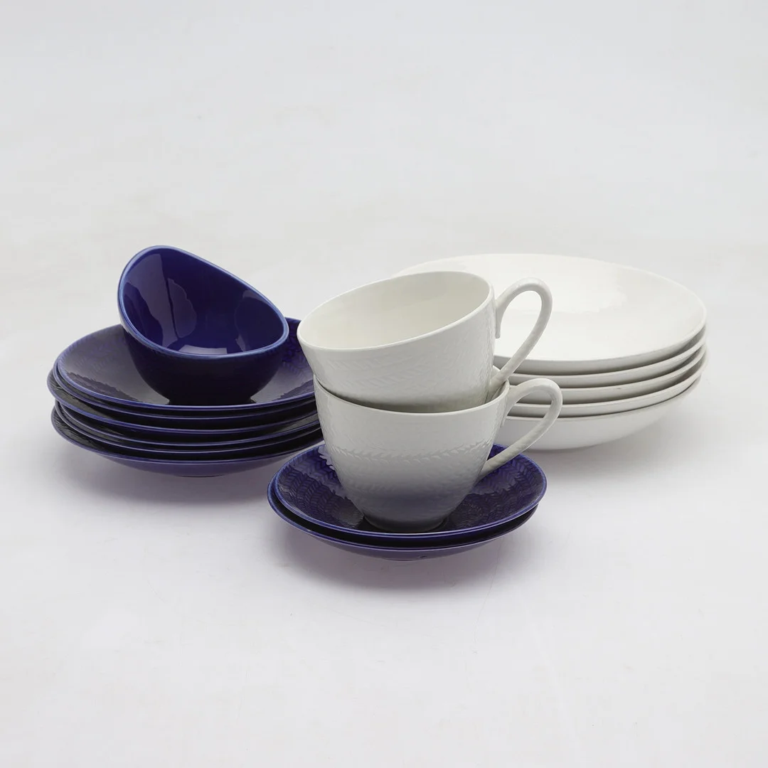 HERTHA BENGTSON. servisdelar, 16 st, flintgods, "Blå Eld", Rörstrand. — European — Gomér & Andersson Norrköping